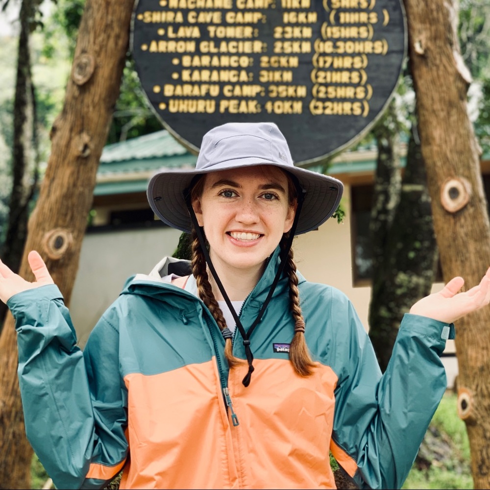 Meet your Posher, Amy